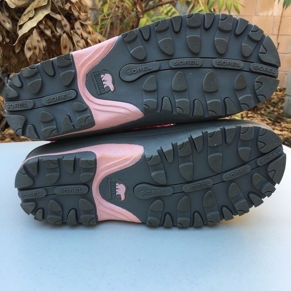 Sorel Women’s Pink Waterproof Snow Boots Size 6 - Picture 7 of 8